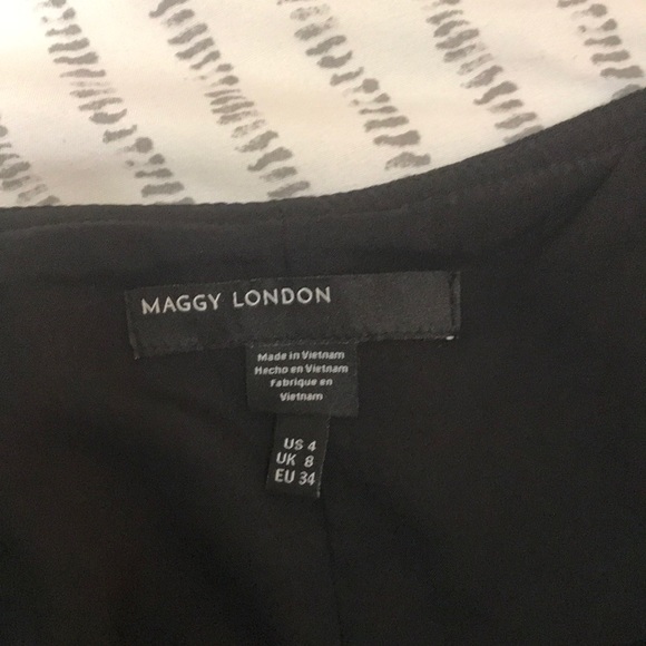 Midi black dress - Picture 4 of 5